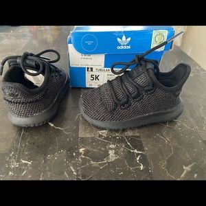 Toddler Adidas 5c